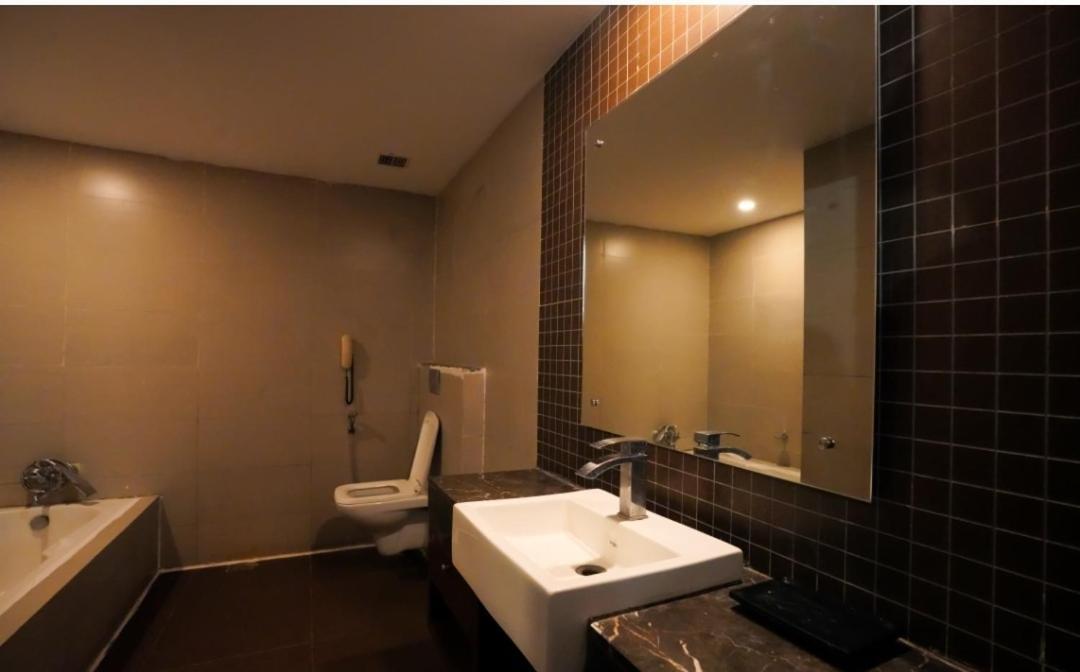 Grand Hotel Himayat Hyderabad Exterior photo